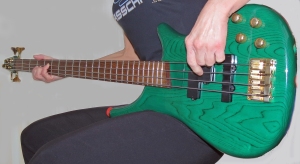 Righty upside-down bass